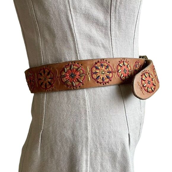 Lucky Brand Womens Brown Leather Multicolor Floral Hippie Western Belt Sz S - Picture 6 of 8